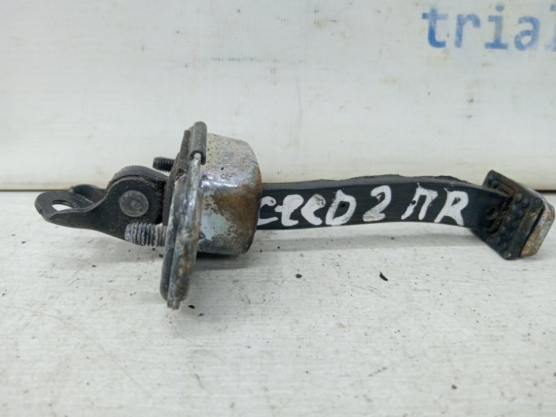 Ограничитель двери передний правый Kia Ceed JD 1.6 DIESEL D4FB 2012 (б/у) Киев - изображение 1