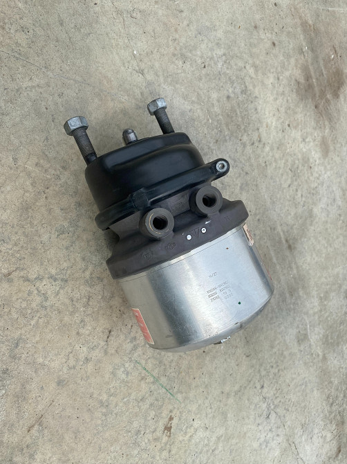 504072792 Энергоаккумулятор задний правий Iveco Eurocargo Львів - зображення 1