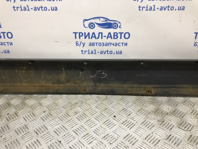 Накладка порога внешняя левая Mitsubishi Pajero Wagon 4 3.2 ДИЗЕЛЬ 4M41 2006 (б/у) Київ - зображення 6