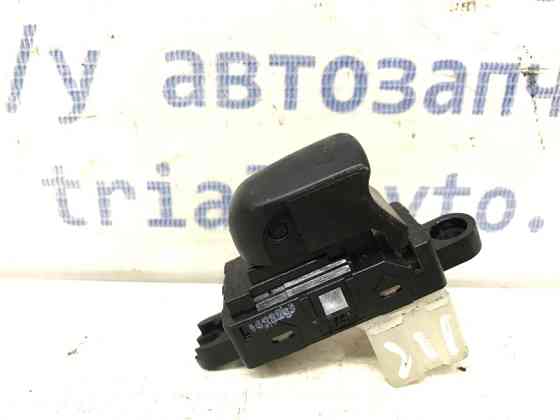 Кнопка стеклоподъемника Nissan Qashqai 2013-2022 254114CE0A (Арт. 33016) Киев