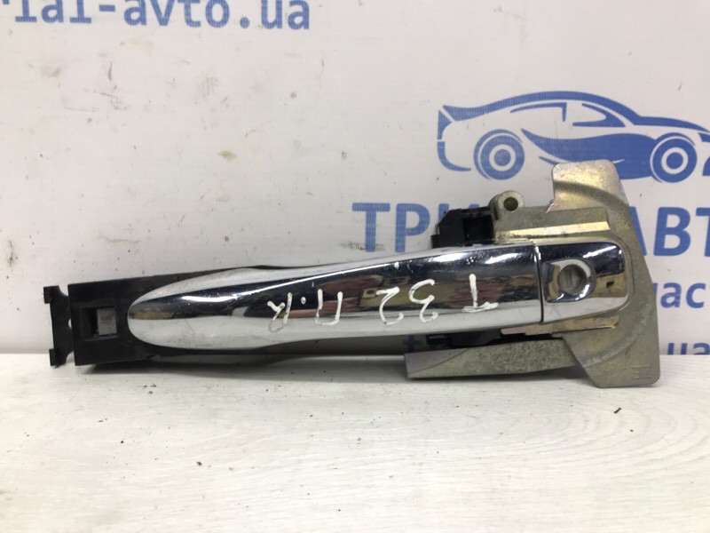 Ручка двери внешняя передняя правая Nissan X-Trail T32 1.6 DIESEL R9M 2014 (б/у) Київ - зображення 1