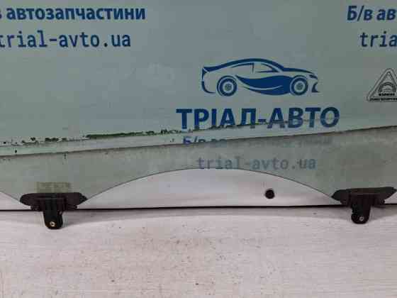 Стекло двери переднее левое Hyundai IX35 LM 1.7 DIESEL D4FD 2009 (б/у) Киев