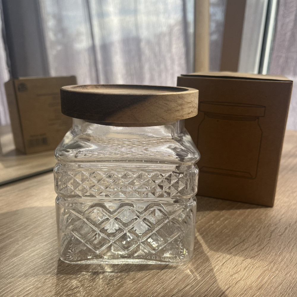 Емкость стеклянная SNT с деревянной крышкой 1л квадрат Одесса - изображение 1