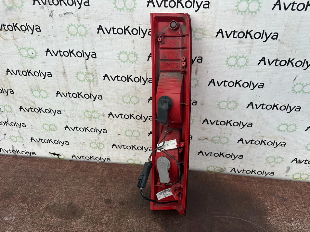 Фонарь задний левый Nissan Primastar 2007-2013 (8200415250) Ковель - изображение 4
