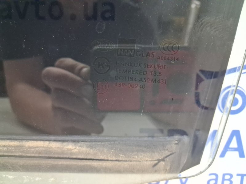 Стекло двери переднее левое Kia Sorento BL 2.5 DIESEL D4CB 2002 (б/у) Київ - зображення 3