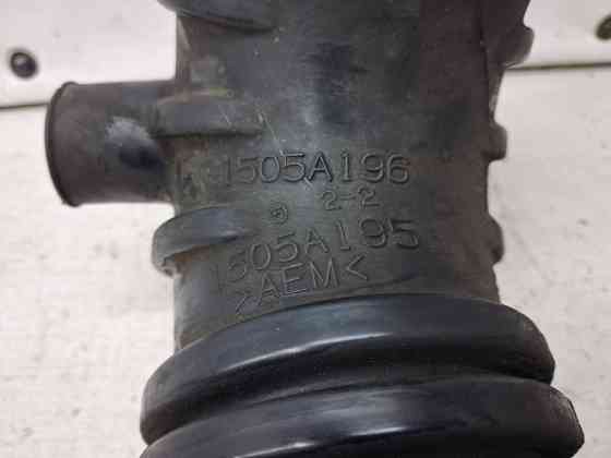 Патрубок воздушного фильтра Mitsubishi Pajero Wagon 4 3.2 ДИЗЕЛЬ 4M41 2006 (б/у) Київ