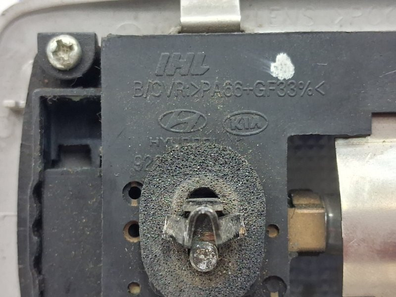 Плафон задний Hyundai Tucson JM 2.0 DIESEL D4EA 2004 (б/у) Киев - изображение 3