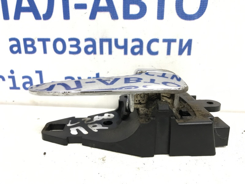 Ручка двери внутренняя правая Mitsubishi L200 KB 2.5 ДИЗЕЛЬ 4D56U 2006 (б/у) Київ - зображення 2