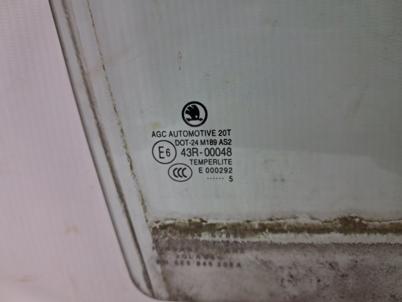 Стекло двери заднее правое Skoda Octavia 2013-2020 5E5845206A (Арт. 80720) Киев - изображение 3