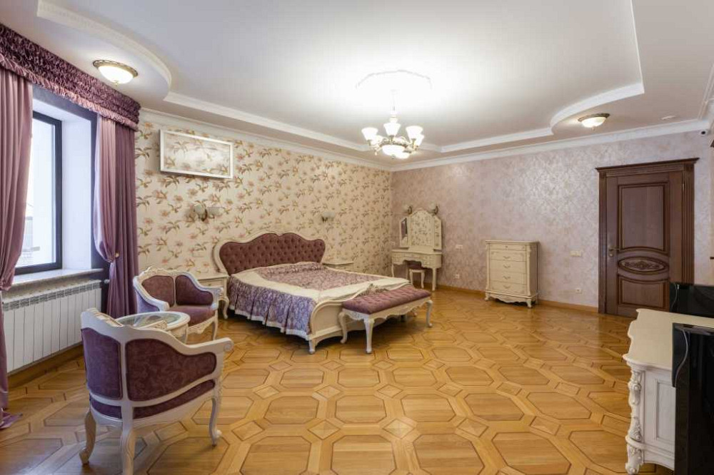 продажа 10-к дом Киево-Святошинский, Стоянка, 799000 $  - изображение 8