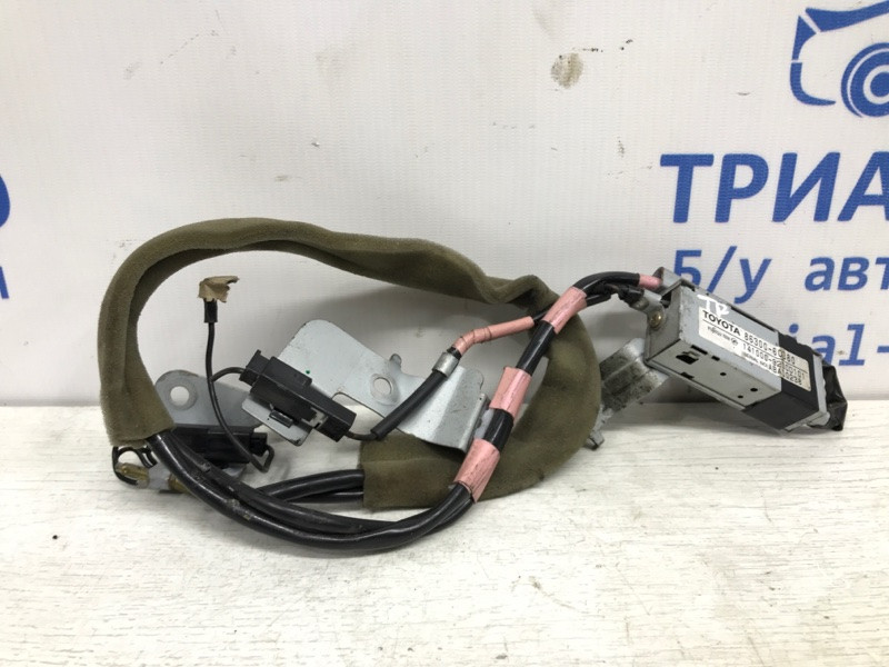 Антенна навигаций Toyota Prado J120 3.0 DIESEL 1KDFTV 2002 (б/у) Киев - изображение 1