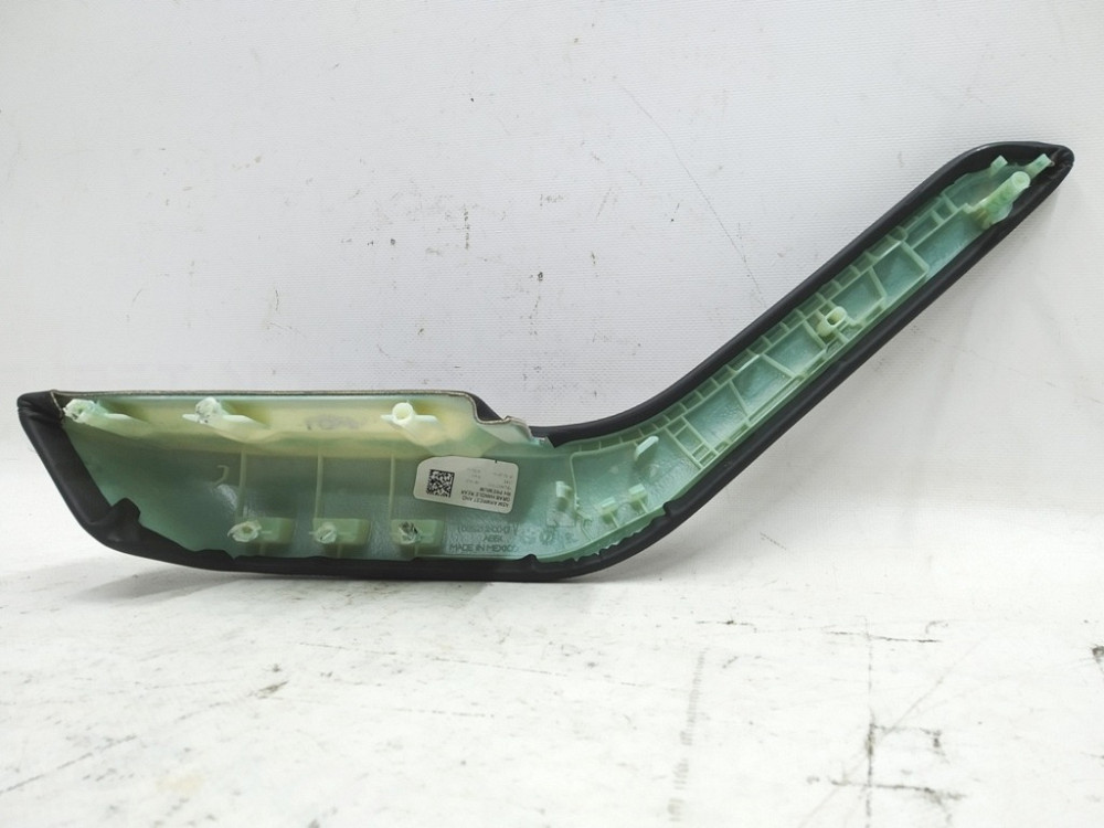 1Подлокотник карты двери задней правой PREMIUM BLACK Tesla model 3 1085212-00-D Киев - изображение 2