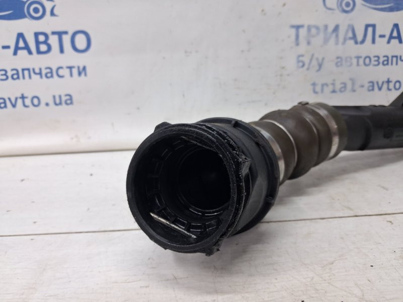 Патрубок интеркулера Renault Megane 3 1.5 DIESEL K9K 2008 (б/у) Киев - изображение 2
