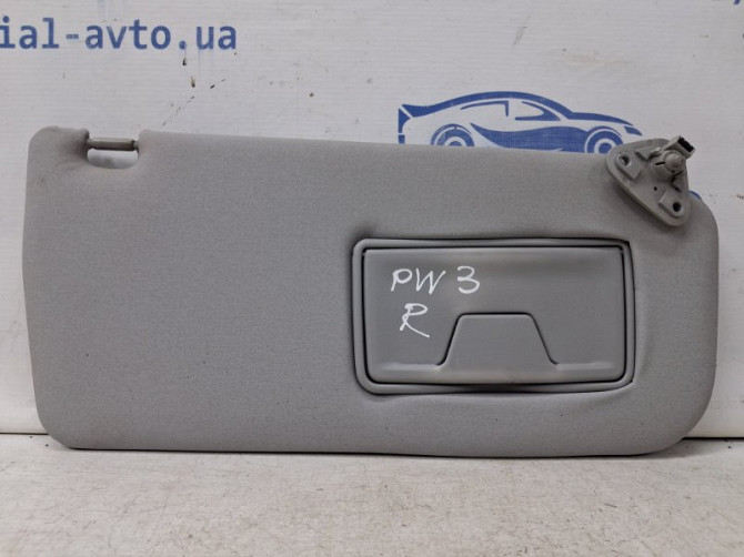 Козырек солнцезащитный правый Mitsubishi Pajero Wagon 3 3.2 ДИЗЕЛЬ 4M41 1999 (б/у) Київ - зображення 1