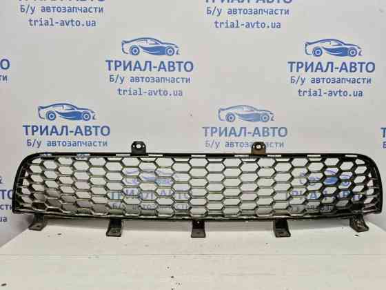 Решетка бампера центральная Mitsubishi L200 2006-2015 6402A124 (Арт. 51549) Киев