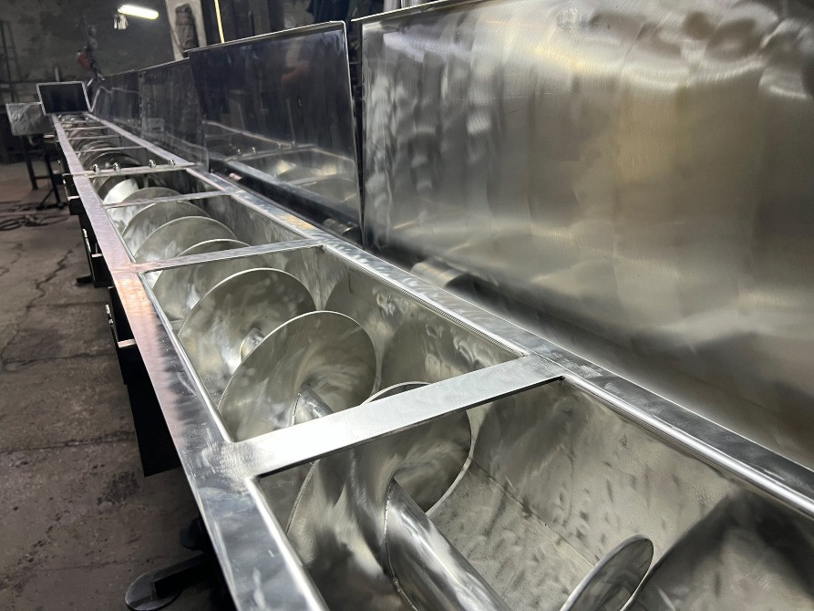 Желобовые шнековые транспортеры из нержавеющей стали 20-30 т.ч. D400мм, L12м, 7,5 кВт Полтава - изображение 1