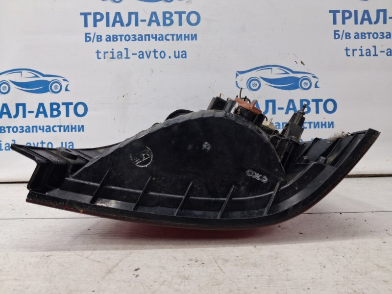 Фонарь задний внешний левый Kia Sorento BL 2.5 DIESEL D4CB 2002 (б/у) Київ - зображення 5