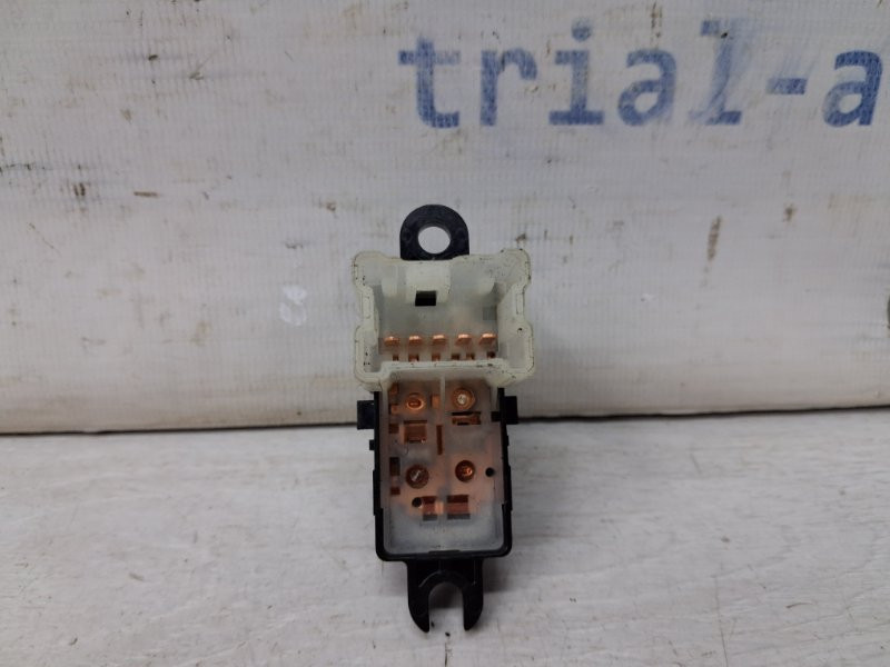 Кнопка стеклоподъемника Nissan Qashqai J11 1.2 БЕНЗИН HRA2DDT 2013 (б/у) Київ - зображення 3