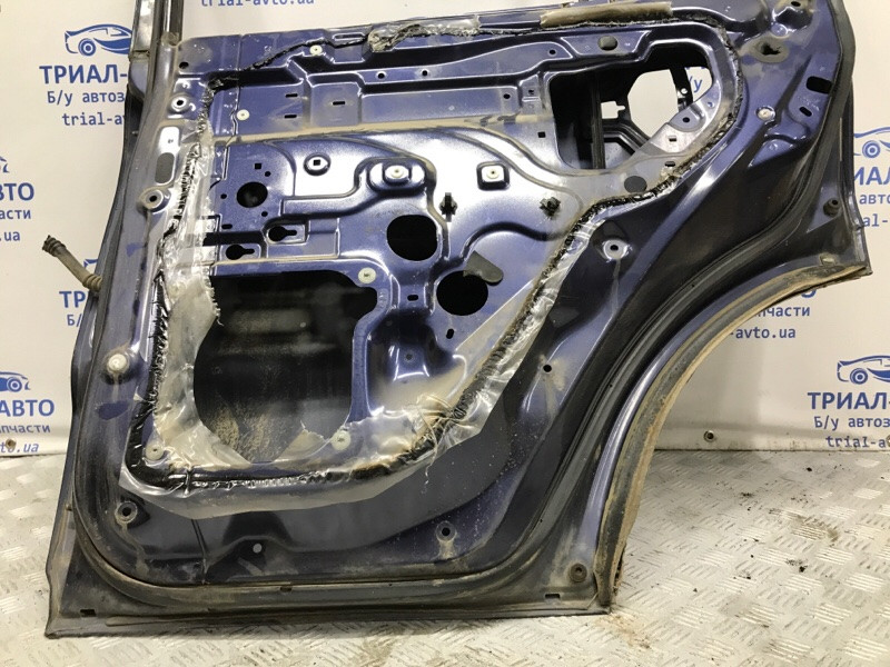 Дверь задняя правая Mitsubishi Pajero Wagon 4 3.2 ДИЗЕЛЬ 4M41 2006 (б/у) Киев - изображение 10