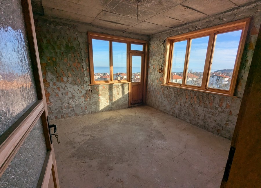 Большой 3-х этажный дом в небольшом приморском городе Обзор (Болгария) Одеса - зображення 11