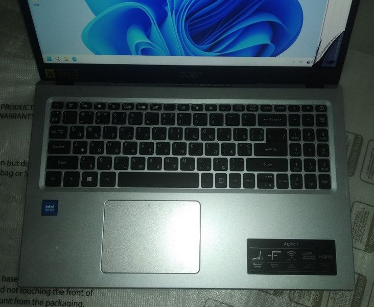 Ноутбук Acer Aspire 1 A115-32 Pure Silver Київ - зображення 3