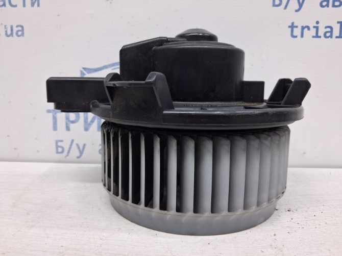 Моторчик печки Toyota Prado J120 4.0 1GR-FE 2002 (б/у) Київ - зображення 1