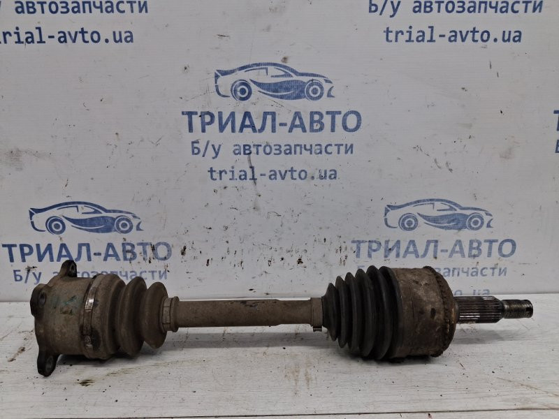 Привод передний правый АКПП Mitsubishi Pajero Wagon 3 3.2 ДИЗЕЛЬ 4M41 1999 (б/у) Киев - изображение 1