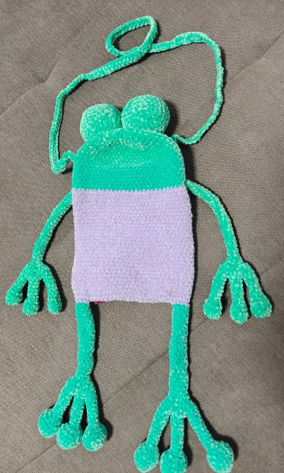 Сумочка для телефону жабка жаба весела дитяча іграшка м'яка в'язана подарунок ручна робота Нововолинськ - зображення 4