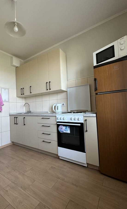 долгосрочная аренда 1-к квартира Киев, Дарницкий, 16000 грн./мес. Киев - изображение 2