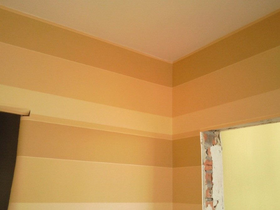 Поклейка обоев Киев Косметический ремонт Київ - зображення 1