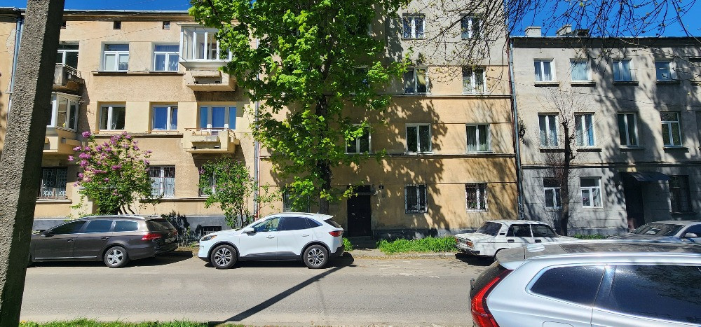 Продаж 4-кімнатної квартири | 5 хв до центру | Вокзал | З меблями і технікою Львів - зображення 2