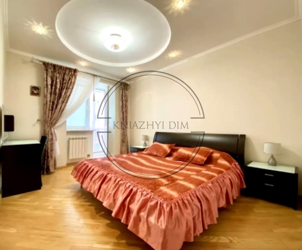 Бкз Комісії! Оренда 3 кім. студіо на Введенська біля ст. м. Т. Шевченко Код № 1178964 Київ - зображення 1