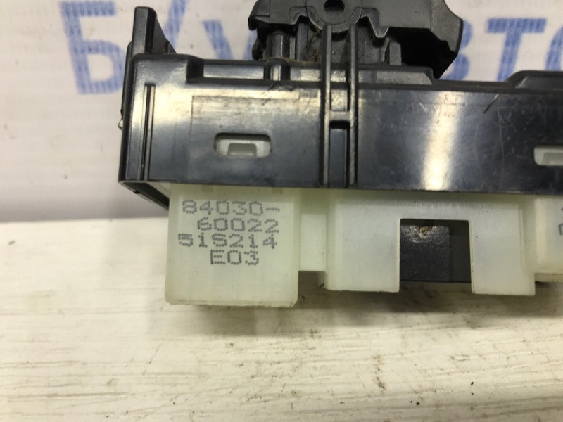 Кнопка стеклоподъемника Toyota Prado J120 3.0 DIESEL 1KDFTV 2002 (б/у) Киев - изображение 3