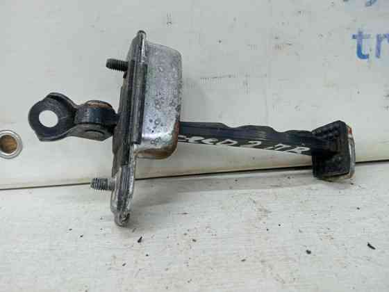 Ограничитель двери передний правый Kia Ceed 2012-2018 79390A2000 (Арт. 61364) Киев