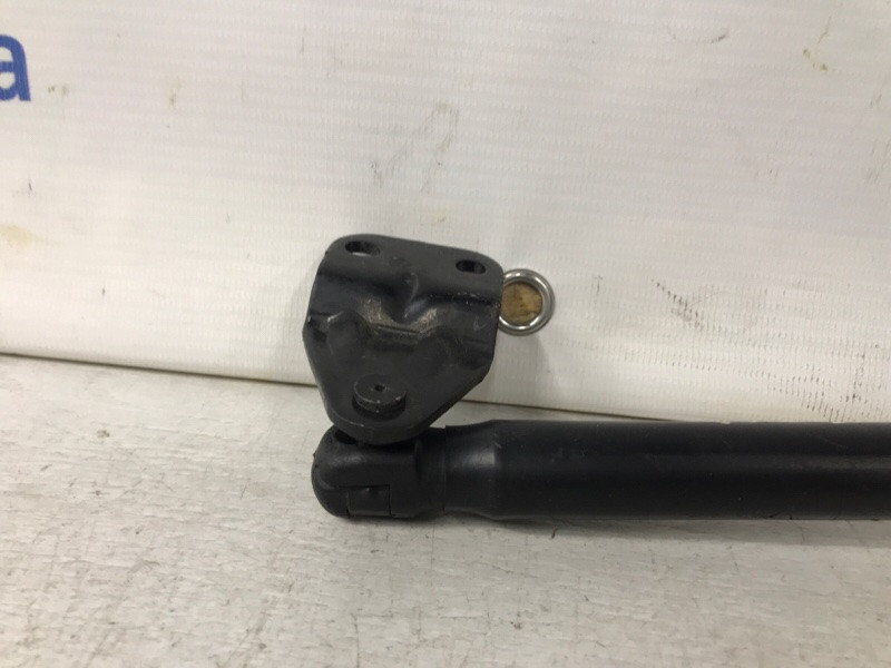 Амортизатор крышки багажника SsangYong Rexton Y250 2.7 D27DT 2006 (б/у) Киев - изображение 2