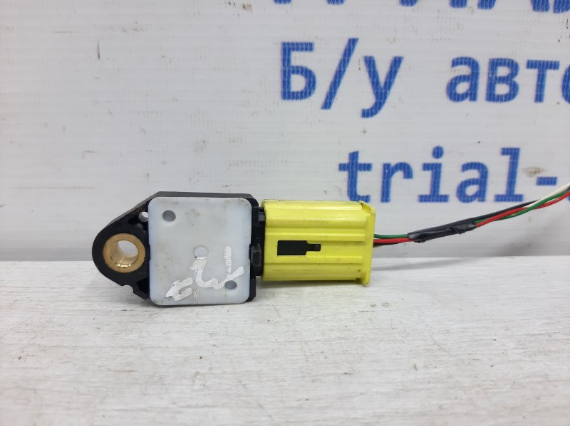 Датчик AIRBAG (удара) Toyota Avensis T27 1.8 БЕНЗИН 2ZRFAE 2009 (б/у) Киев - изображение 2