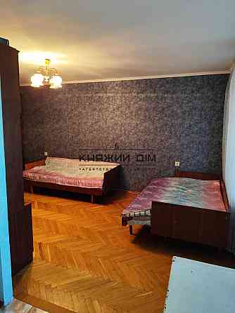 Продаж 1 кімнатна вул Ялтинська Киев