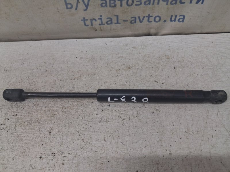 Амортизатор крышки багажника Mitsubishi Lancer 2007-2017 5925a002 (Арт. 83059) Київ - зображення 1