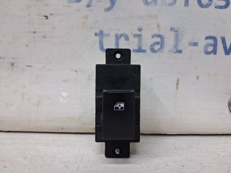 Кнопка стеклоподъемника Chevrolet Captiva C140 2.2 DIESEL Z22D1 2006 (б/у) Киев - изображение 1