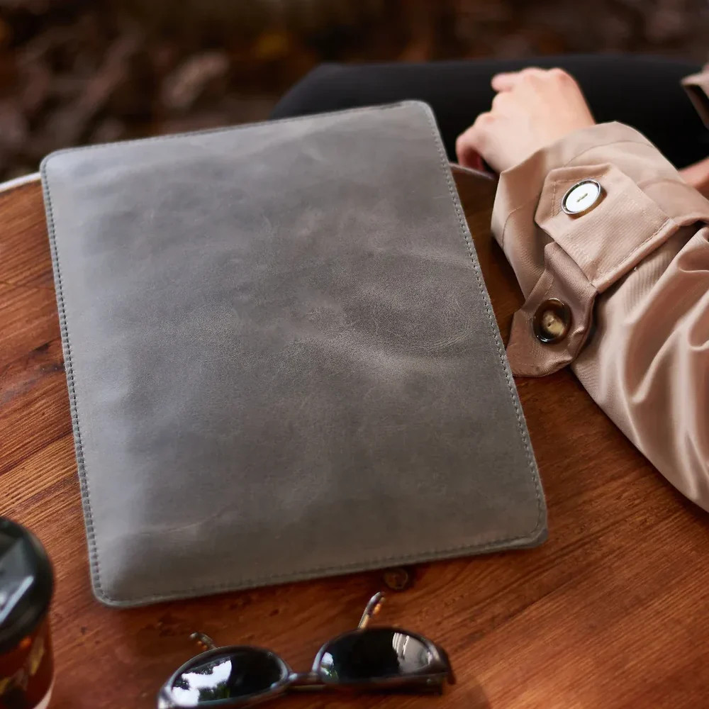 Чехол для ноутбука винтажный Incarne Gamma Plus MacBook Pro 16" 2019-2025 gamma-plus-gray-vintage-pr Киев - изображение 3