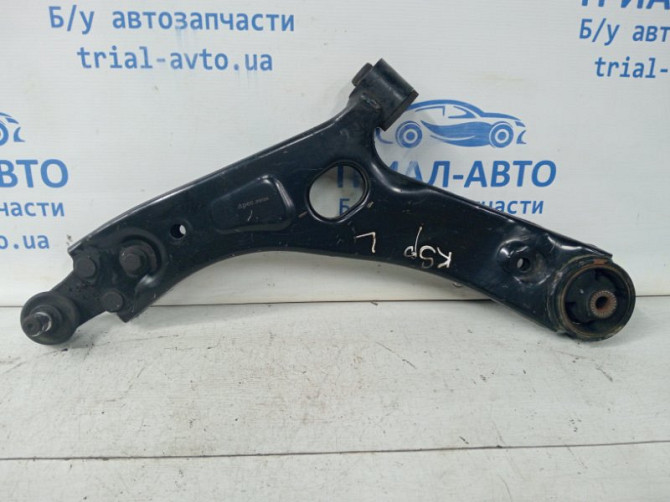Рычаг передний нижний левый Kia Sportage SL 1.7 DIESEL D4FD 2010 (б/у) Киев - изображение 1