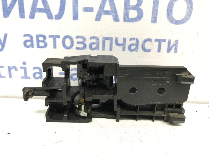 Ручка двери внутренняя правая Toyota Avensis 2002-2010 69205-05040-B0 (Арт. 42786) Київ - зображення 3