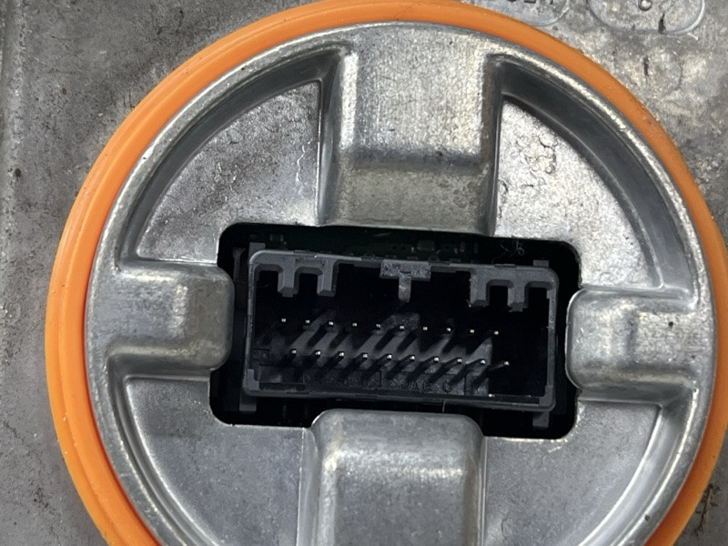 Блок розжига ксеноновой фары Ford Kuga 2011-2019 5218640 (Арт. 79596) Киев - изображение 3