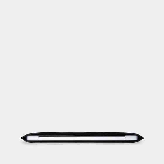 Чехол для ноутбука классический Incarne Cline MacBook Pro 16" 2019-2025 Чорний Киев