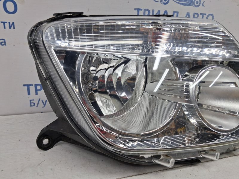 Фара правая галоген Dacia Duster HS 1.5 DIESEL K9K 2010 (б/у) Київ - зображення 2