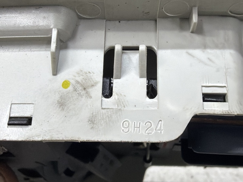 Плафон Mazda CX 7 2006-2012 GJ6A69970A75 (Арт. 83797) Київ - зображення 5