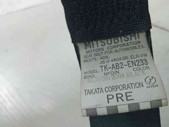 Ремень безопасности передний правый Mitsubishi Pajero Wagon 3 3.2 ДИЗЕЛЬ 4M41 1999 (б/у) Київ