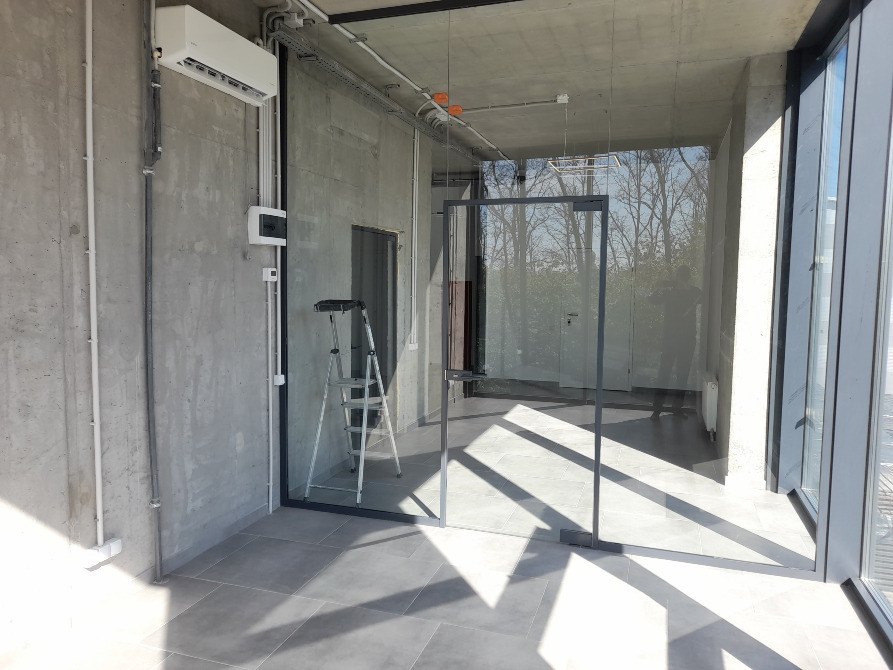 Офісне приміщення 17 кв. м. видове у сучасному офісно-складському комплексі Киев - изображение 6