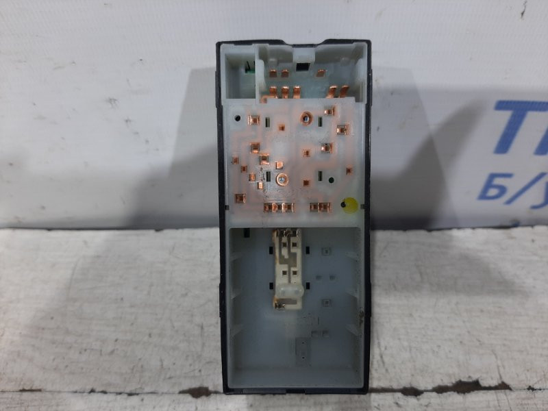 Кнопка стеклоподъемника Nissan Tiida C11 1.6 БЕНЗИН HR16 2004 (б/у) Киев - изображение 2