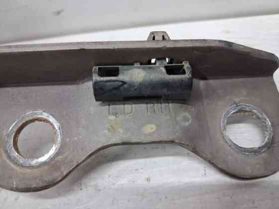 Петля капота правая Kia Ceed 2006-2012 791201H000 (Арт. 78526) Киев